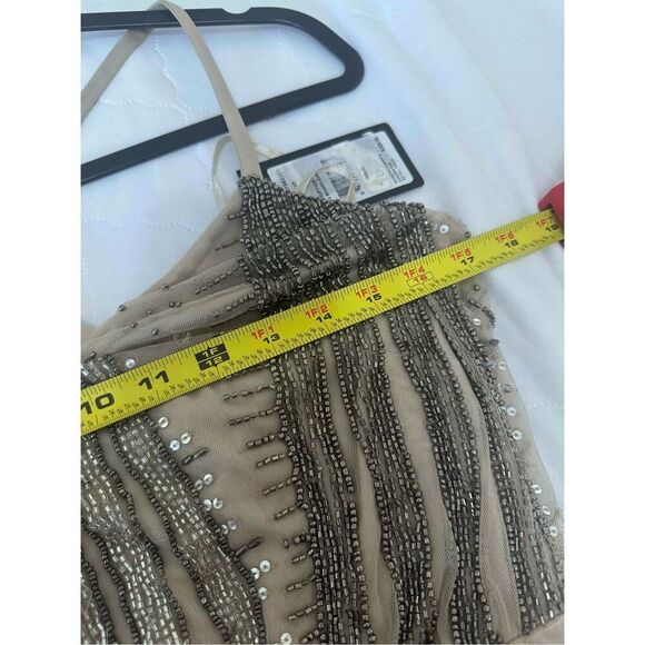 NWT ADRIANNA PAPELL LONG BEADED GOWN size 10 - Picture 6 of 8